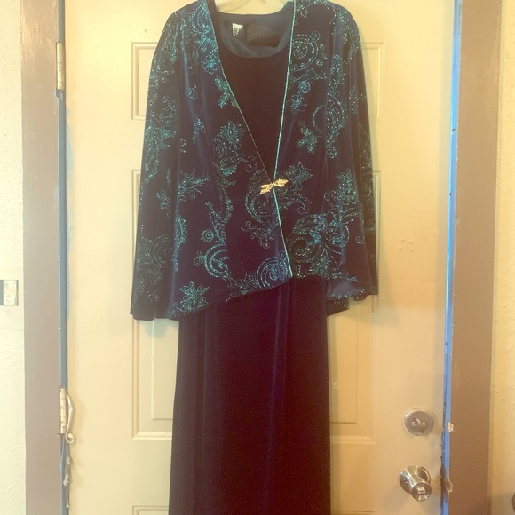 2pc Formal Dress and Jacket - Picture 1 of 3